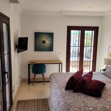 ماربيا Beach And Golf Resort La Perla Miguel Adults Only المظهر الخارجي الصورة