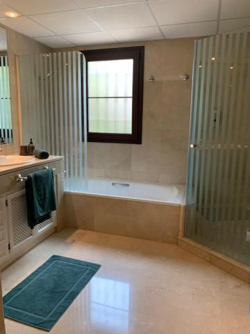 ماربيا Beach And Golf Resort La Perla Miguel Adults Only المظهر الخارجي الصورة